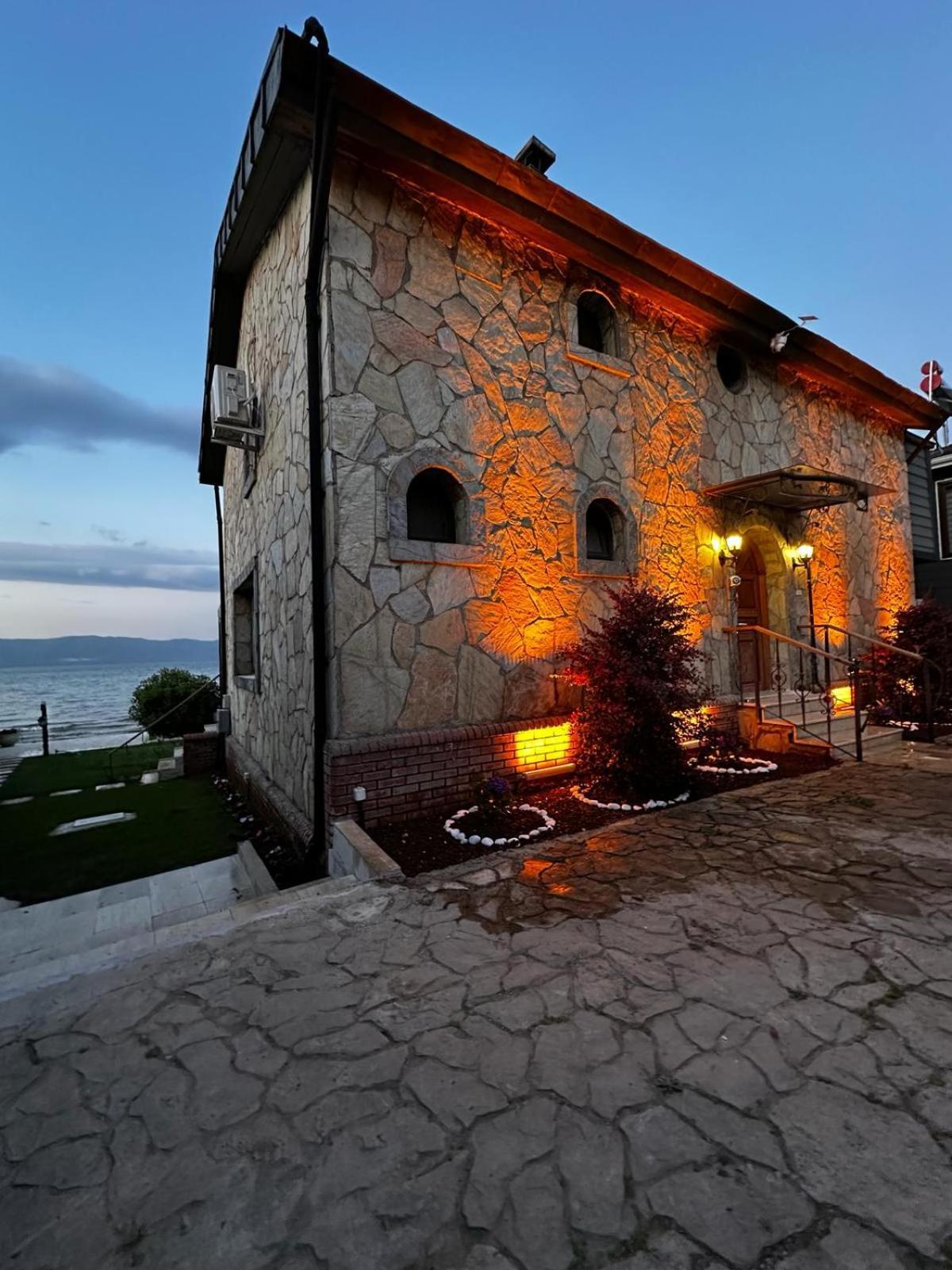 Villa Atroa Orhangazi ภายนอก รูปภาพ